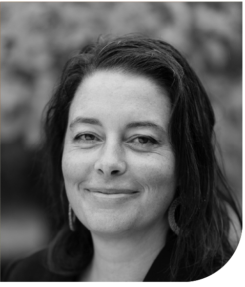 Image of Powerhaus co-founder and science communicator, Hannah Angus